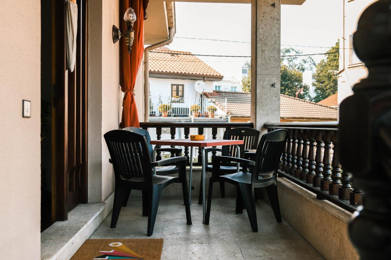 El Doce Del Ferial Villa Solares Dış mekan fotoğraf