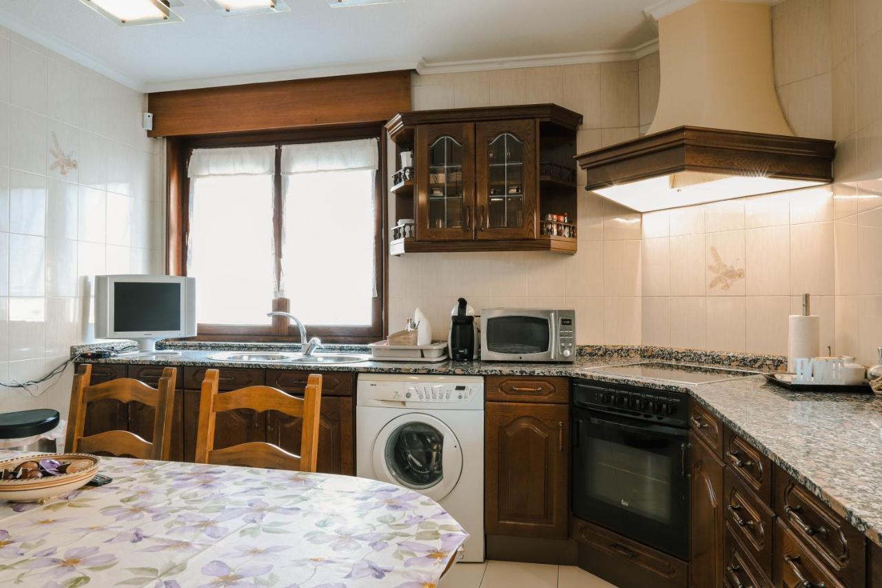 El Doce Del Ferial Villa Solares Dış mekan fotoğraf
